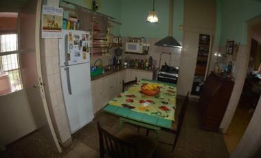 Casa en venta - 3 Dormitorios 2 Baños - Cochera - 1.089Mts2 - Mayu Sumaj, Córdoba