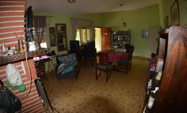 Casa en venta - 3 Dormitorios 2 Baños - Cochera - 1.089Mts2 - Mayu Sumaj, Córdoba