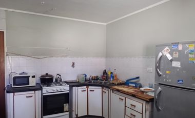 Casa en venta - 3 Dormitorios 2 Baños - Cochera - 400Mts2 - Necochea