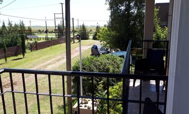 Casa en venta - 4 Dormitorios 3 Baños - Cochera - 405Mts2 - La Caleta, Mar de Cobo