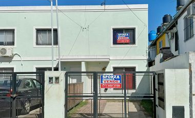 Duplex en Venta en Hurlingham