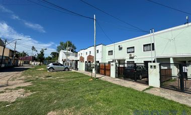 Duplex en Venta en Hurlingham