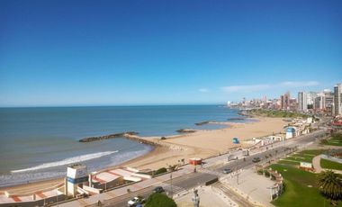 Dúplex en venta - 4 Dormitorios 4 Baños - Mar del Plata