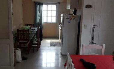 Departamento en venta - 2 Dormitorios 1 Baño - 70Mts2 - Santa Teresita