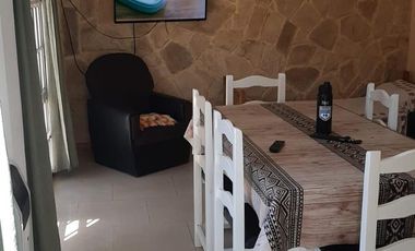 Departamento en venta - 2 Dormitorios 1 Baño - 70Mts2 - Santa Teresita