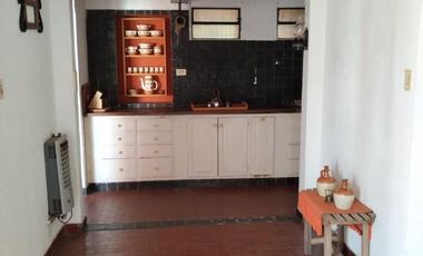 Casa en venta - 3 Dormitorios 1 Baño - Cochera - 650Mts2 - Ramallo