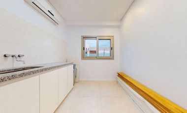 Casa en alquiler - 4 dormitorios 4 baños 190mts2 - Haras del Sur III
