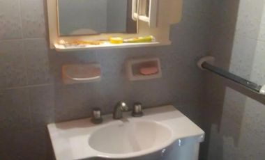 Casa en venta - 4 Dormitorios 3 Baños - Cochera - 300Mts2 - Cañuelas