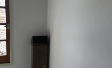 Casa en venta - 4 Dormitorios 3 Baños - Cochera - 300Mts2 - Cañuelas