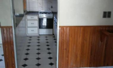 Casa en venta - 4 Dormitorios 3 Baños - Cochera - 300Mts2 - Cañuelas