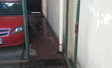 Casa en venta - 4 Dormitorios 3 Baños - Cochera - 300Mts2 - Cañuelas