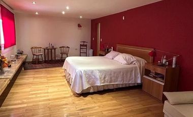 Casa en venta - 4 Dormitorios 3 Baños - Villa Gesell