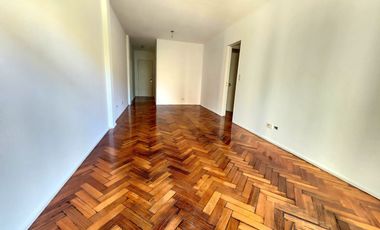 Departamento en alquiler 5 ambientes con cochera Solo uso comercial