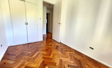 Departamento en alquiler 5 ambientes con cochera Solo uso comercial