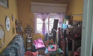 Casa en venta - 3 Dormitorios 2 Baños - 300mts2  - Almirante Brown