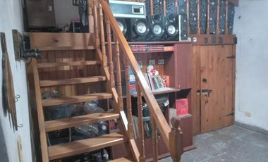 Casa en venta - 3 Dormitorios 2 Baños - 300mts2  - Almirante Brown