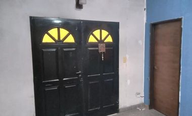 Casa en venta - 3 Dormitorios 2 Baños - 300mts2  - Almirante Brown