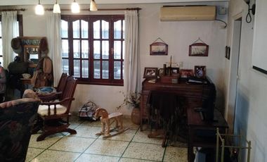 Casa en venta - 4 Dormitorios 3 Baños - Cocheras - 500Mts2 - Santa Teresa, Santa Fe