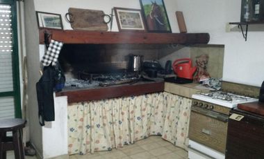 Casa en venta - 4 Dormitorios 3 Baños - Cocheras - 500Mts2 - Santa Teresa, Santa Fe