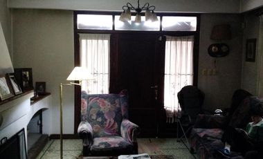 Casa en venta - 4 Dormitorios 3 Baños - Cocheras - 500Mts2 - Santa Teresa, Santa Fe