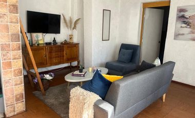 CASA ESPACIOSA, VERSÁTIL, AMPLIO TERRENO