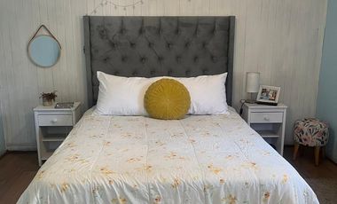 CASA ESPACIOSA, VERSÁTIL, AMPLIO TERRENO