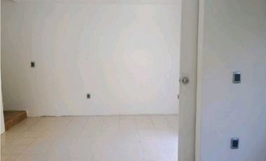 VENTA DE CASA EN TEZONTEPEC JIUTEPEC