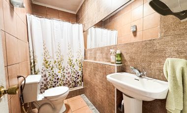 GRAN CASA COMERCIAL EN INMEJORABLE UBICACIÓN 189M2