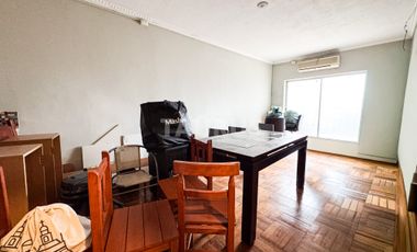 GRAN CASA COMERCIAL EN INMEJORABLE UBICACIÓN 189M2