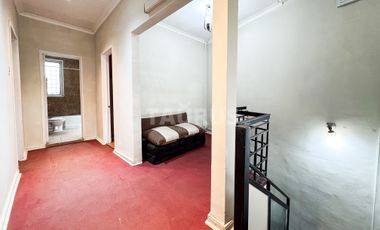 GRAN CASA COMERCIAL EN INMEJORABLE UBICACIÓN 189M2