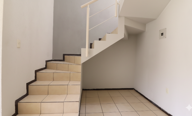 CASA EN VENTA EN FRACCIONAMIENTO CAÑADAS DEL BOSQUE, TRES MARÍAS, MORELIA