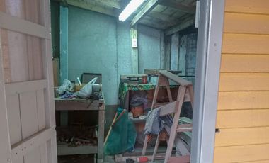 Venta Casa en Avellaneda de 3 ambientes con entrada de auto y pequeño fondo