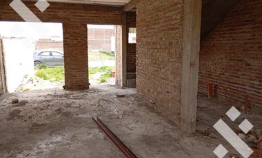 En Venta Dúplex Altos de Alberdi I