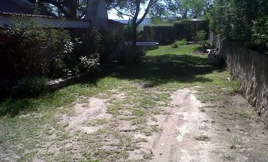 Casa en venta - 2 Dormitorios 1 Baño - Cochera - 970Mts2 - Mayu Sumaj, Córdoba