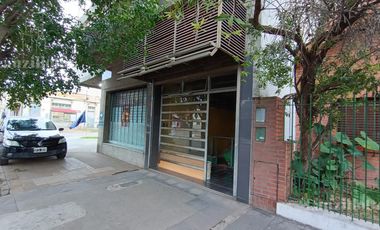 Local en Lanús Este