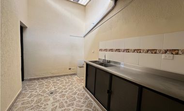 Arriendo Local En La AV 80