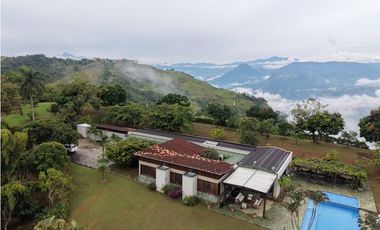 VENTA DE FINCA EN VENECIA SUROESTE DE ANTIOQUIA UNIDAD CERRADA