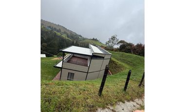 Casa de lujo para estrenar en Guarne Antioquía