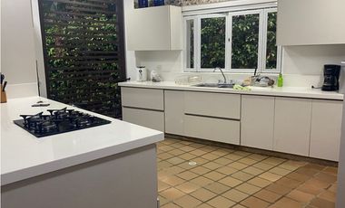 Girardot Amplia Casa Campestre con piscina