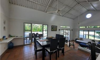 Girardot Amplia Casa Campestre con piscina