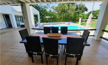 Girardot Amplia Casa Campestre con piscina