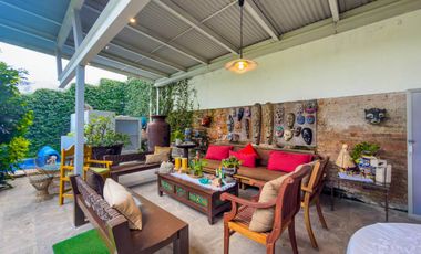 Casa en Venta con Alberca en Ciudad Del Sol