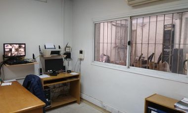 Oficina y depósito a la venta - Castelar