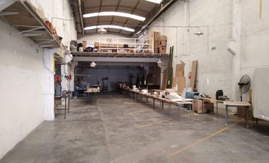 Oficina y depósito a la venta - Castelar