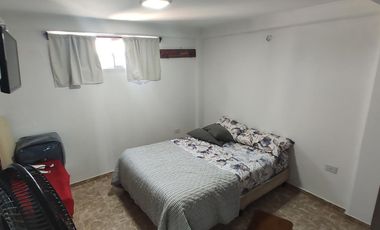 Casa y complejo de 4 departamentos  en Centenario- Neuquén