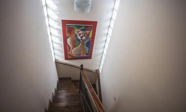 Casa en PH 4 dormitorios,  garage y fondo libre- Lomas de Zamora Oeste