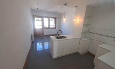 Dúplex en venta - 2 Dormitorios 2 Baños - Cochera - 100Mts2 - General Rodríguez