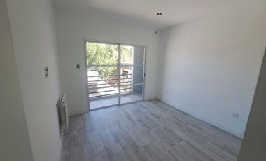 Dúplex en venta - 2 Dormitorios 2 Baños - Cochera - 100Mts2 - General Rodríguez