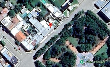 Casa en venta - 5 Dormitorios 3 Baños - Locales - 400Mts2 - Pehuajó