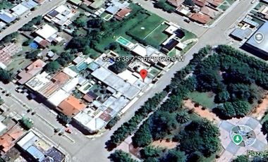 Casa en venta - 5 Dormitorios 3 Baños - Locales - 400Mts2 - Pehuajó